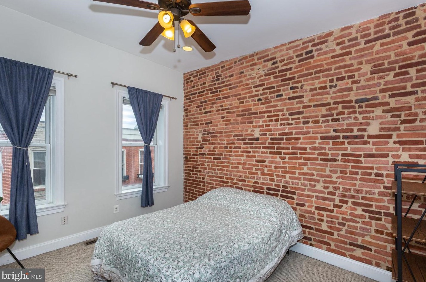 16 Glover St, Baltimore MD  21224-1139 exterior