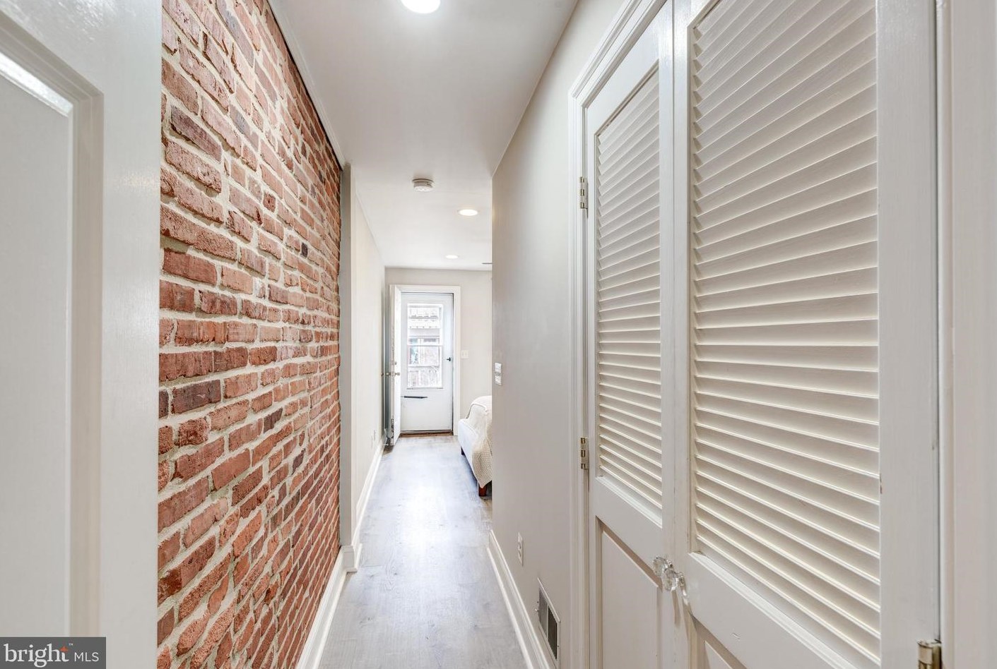16 Glover St, Baltimore MD  21224-1139 exterior
