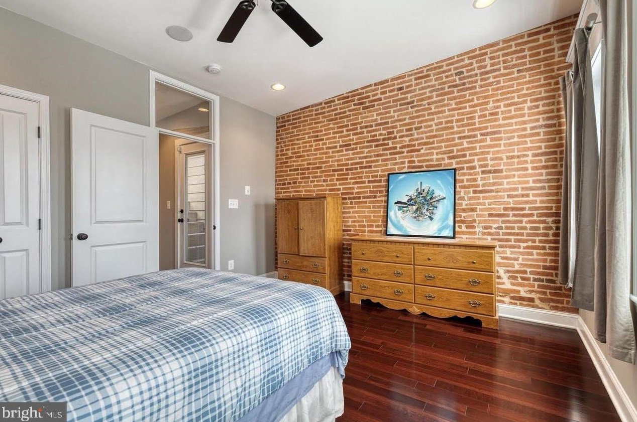 1339 Charles St, Baltimore MD  21230-4226 exterior