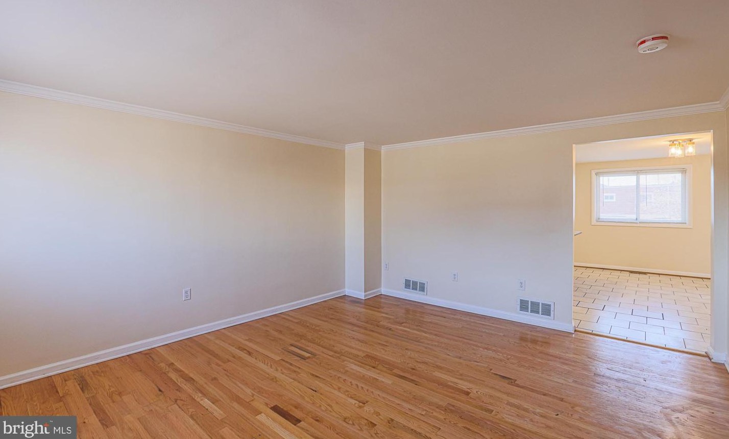 5607 Moravia Rd, Baltimore, MD 21206
