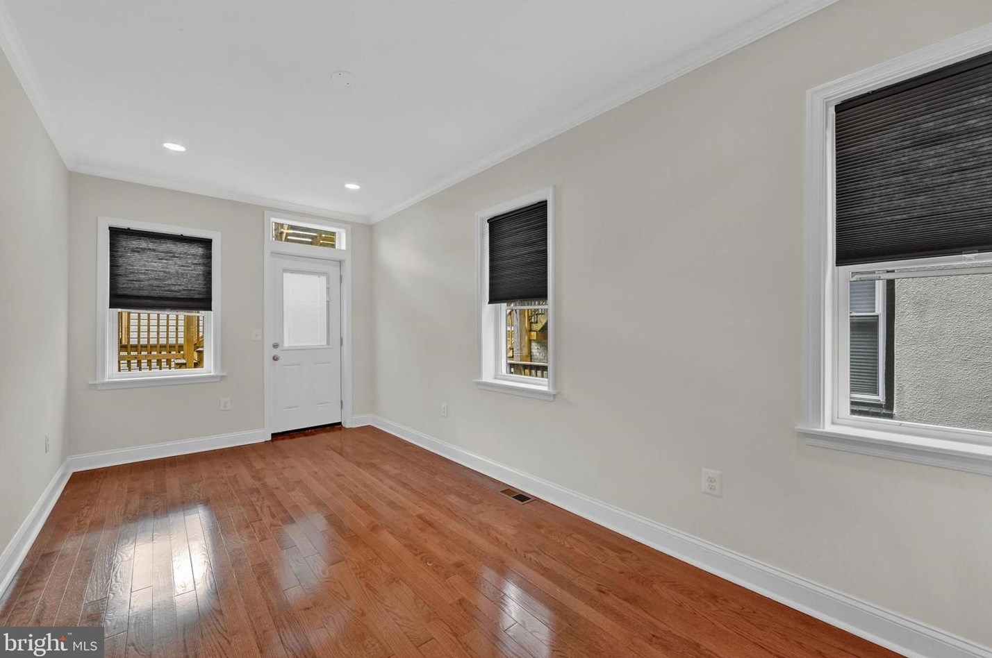 2505 Foster Ave, Baltimore MD  21224-3746 exterior
