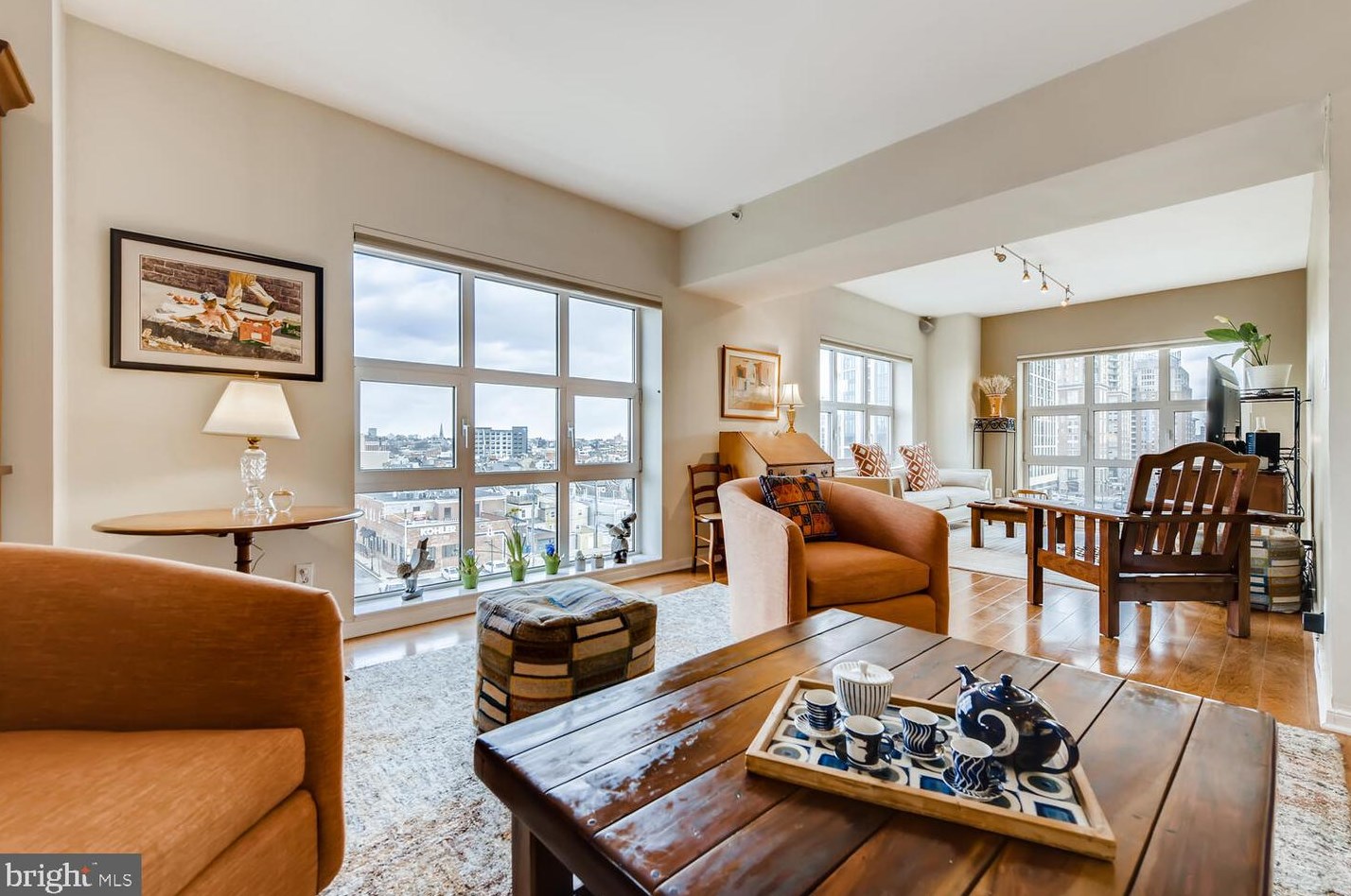250 President St #411, Baltimore, MD 21202