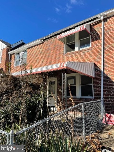 142 Siegwart Ln, Baltimore, MD 21229-3832