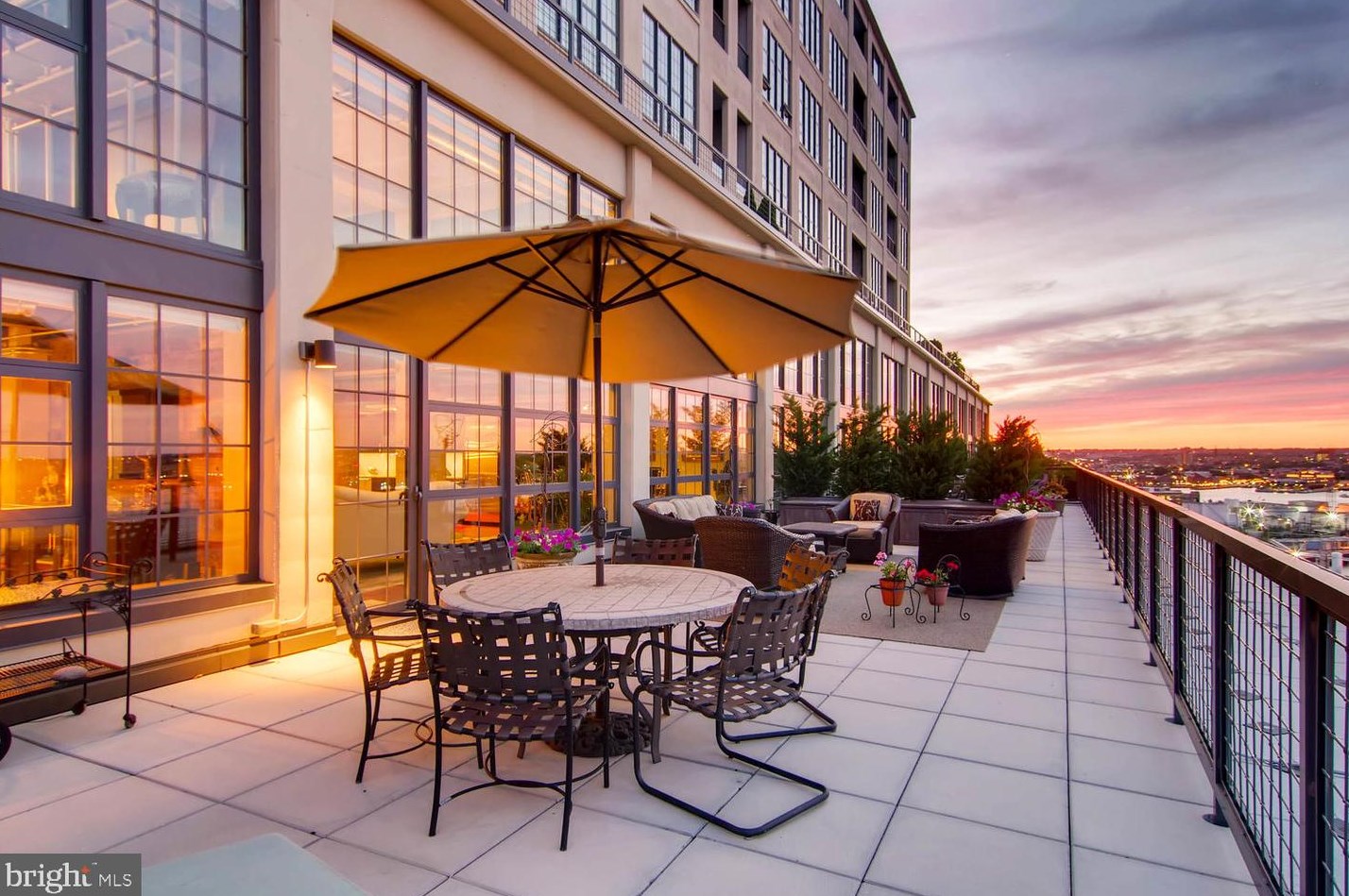 1200 Steuart St, Baltimore MD  21230-5381 exterior