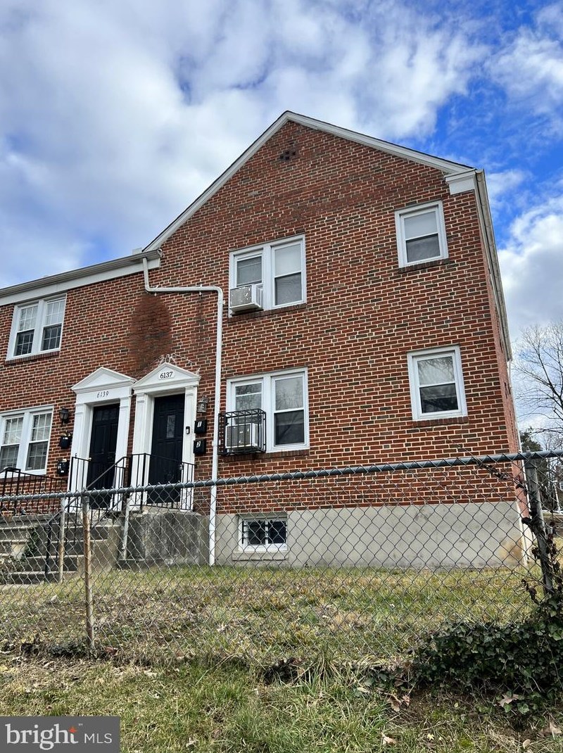 6137 Chinquapin Pkwy, Baltimore MD  21239-1908 exterior