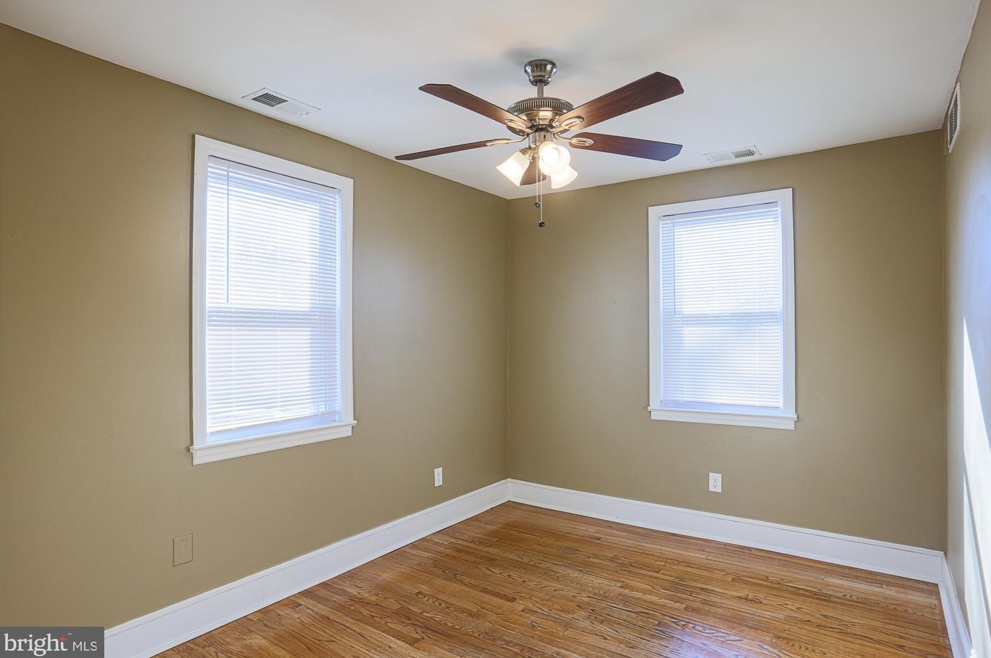 3151 Woodring Ave, Baltimore MD  21234-7830 exterior