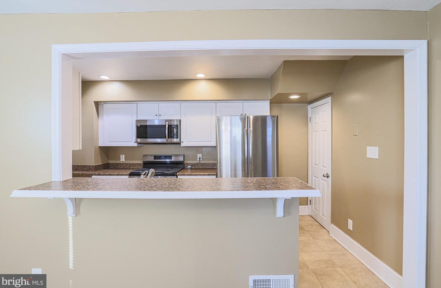 3151 Woodring Ave, Baltimore MD  21234-7830 exterior