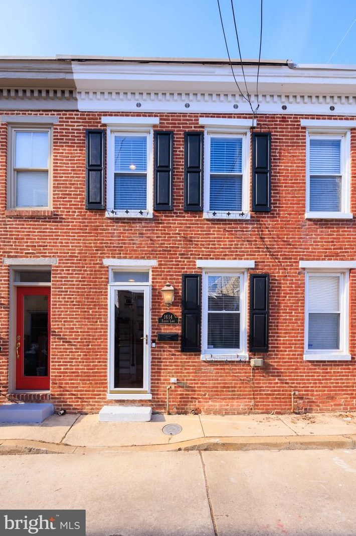 1614 Elkins Ln, Baltimore, MD 21230-4812