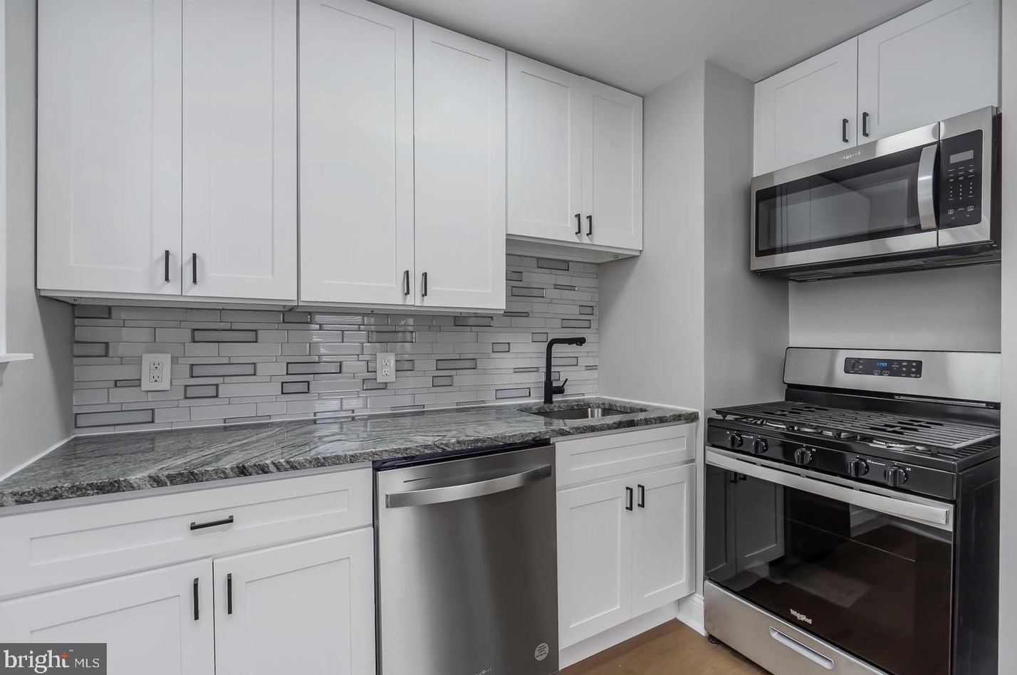 5007 Plymouth Rd, Baltimore, MD 21214-2149