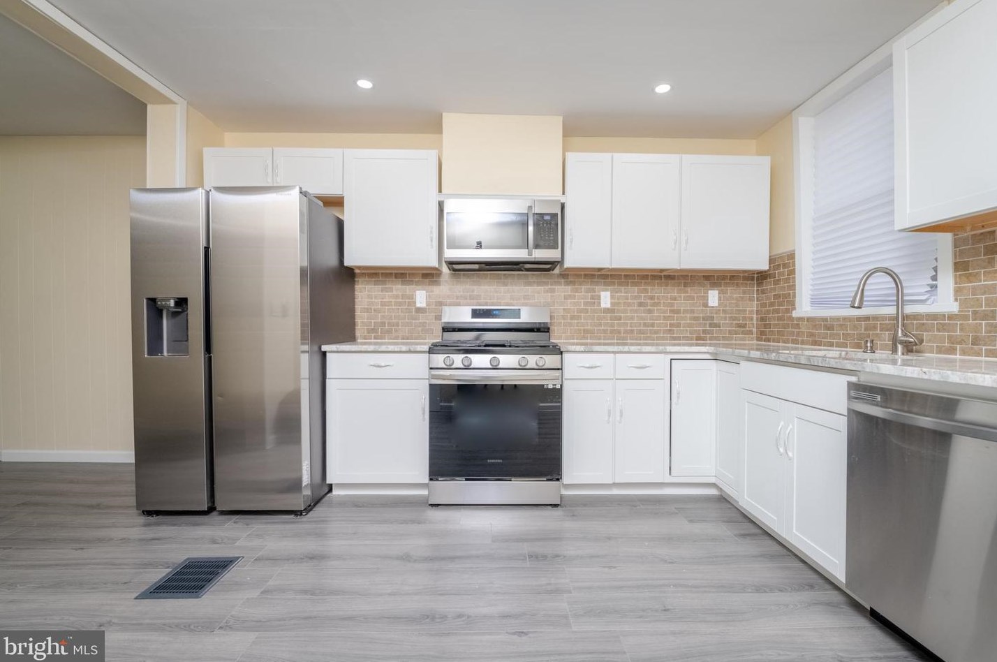 529 Brunswick St, Baltimore MD  21223-2752 exterior
