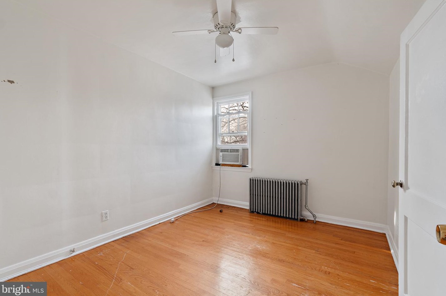 2921 Glenmore Ave, Baltimore MD 21214-1854 exterior