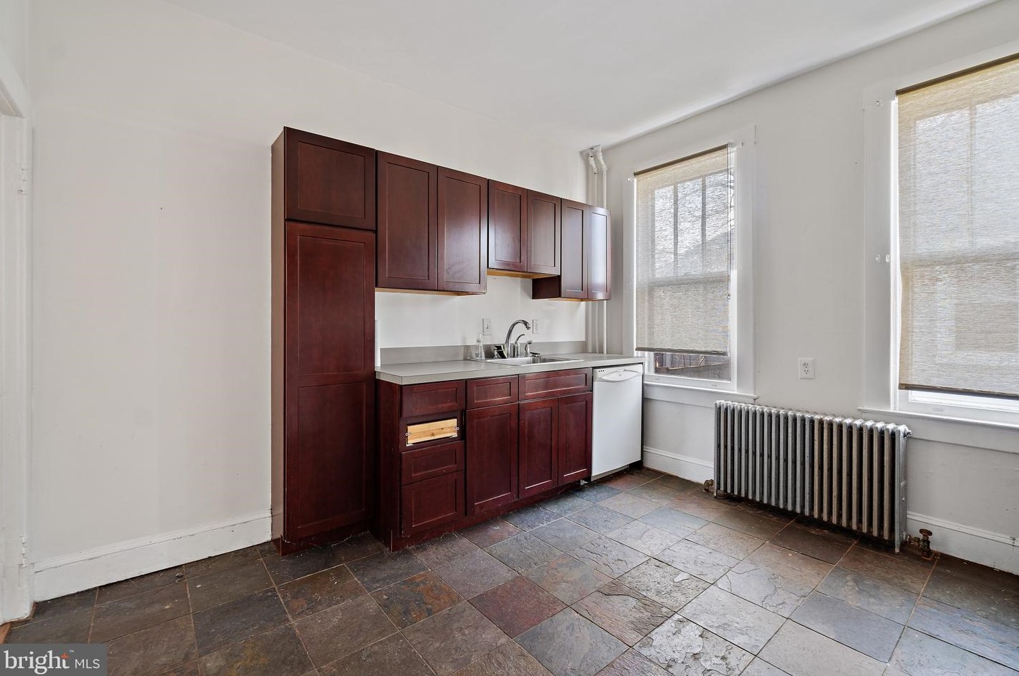 2921 Glenmore Ave, Baltimore MD 21214-1854 exterior