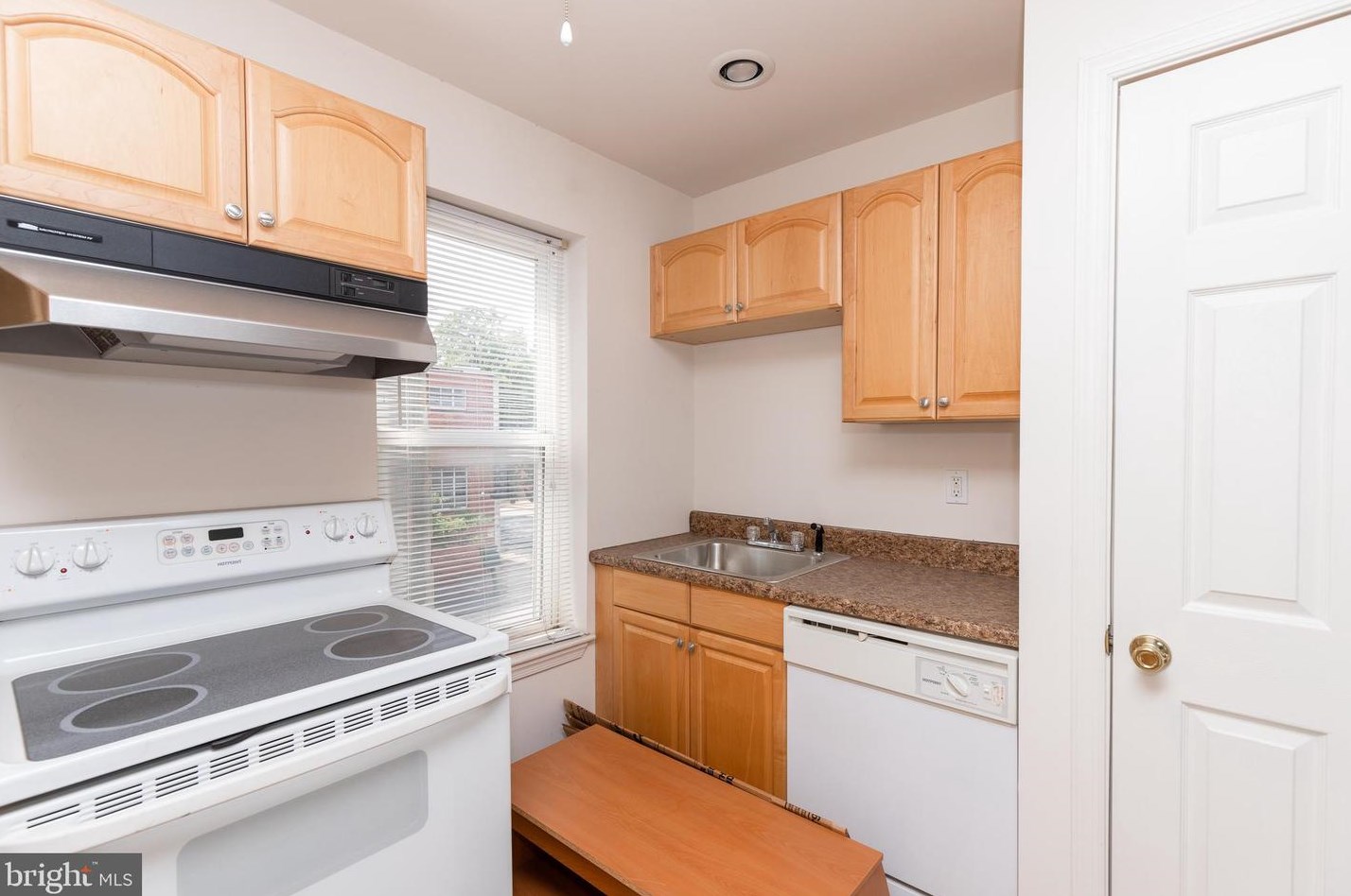 1539 Bush St, Baltimore MD  21230-1927 exterior