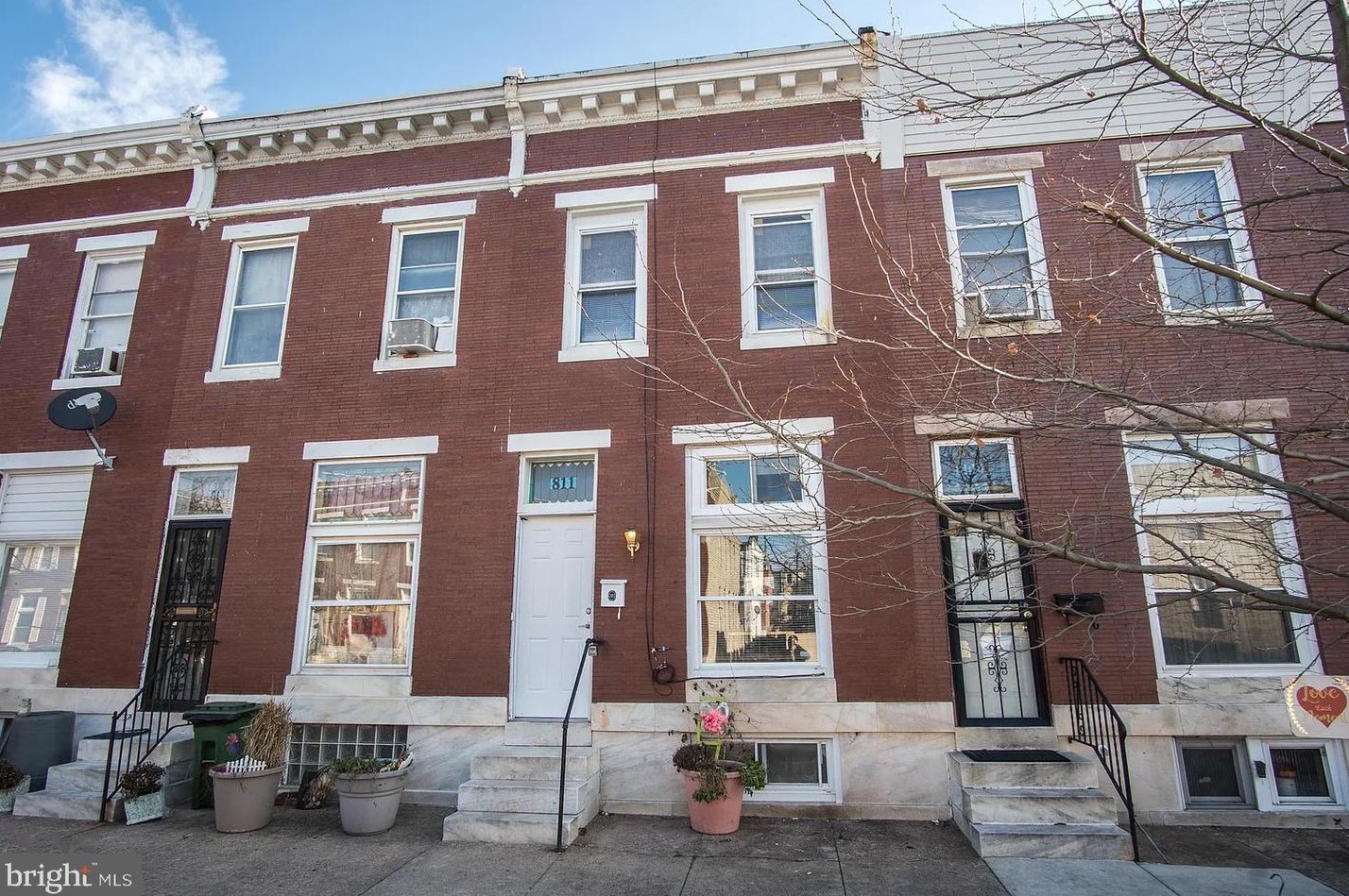 811 S Luzerne Ave, Baltimore, MD 21205