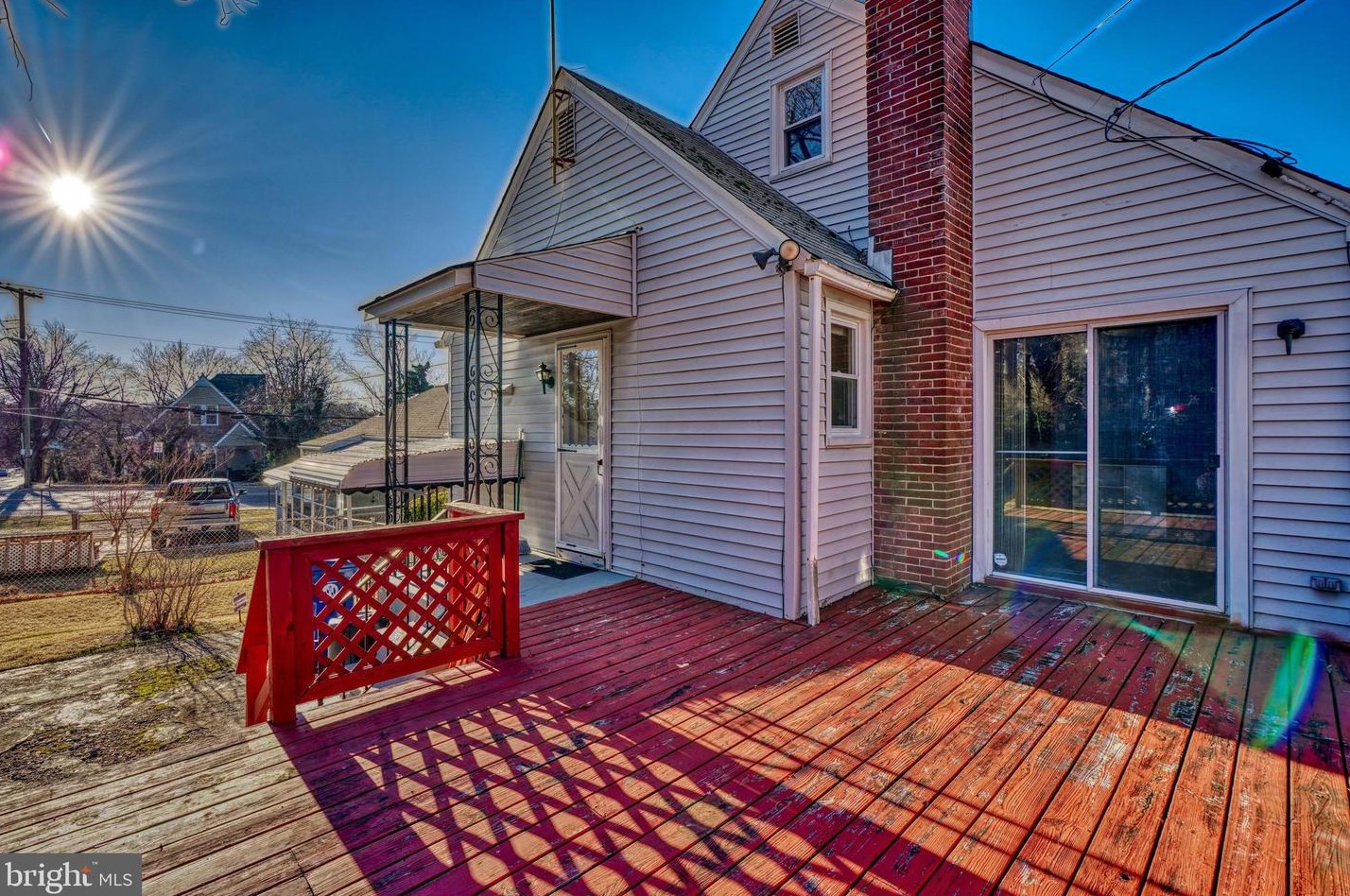 5401 Pembroke Ave, Baltimore MD  21207-6165 exterior