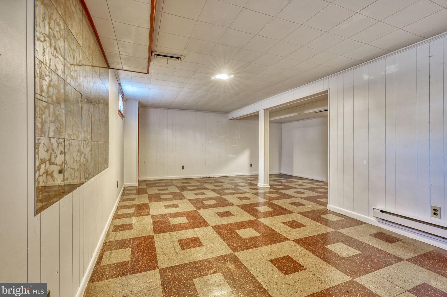 5401 Pembroke Ave, Baltimore MD  21207-6165 exterior