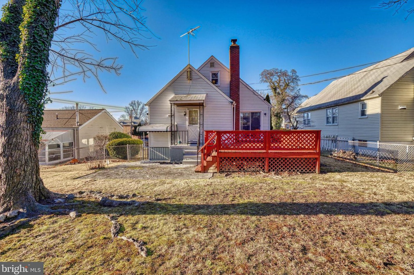 5401 Pembroke Ave, Baltimore MD  21207-6165 exterior