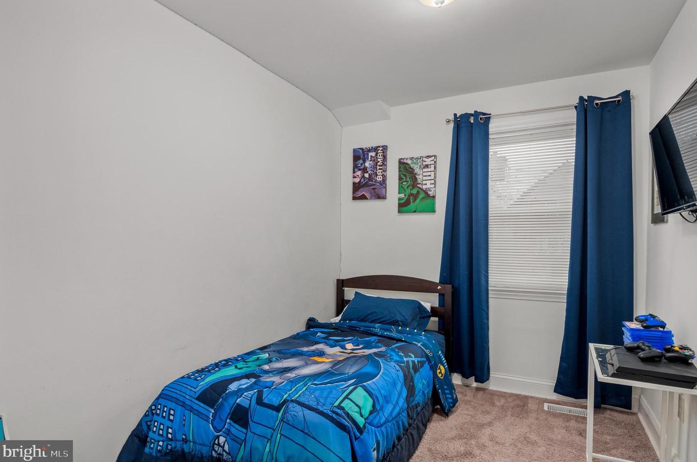 1549 Winston Ave, Baltimore MD  21239-4006 exterior