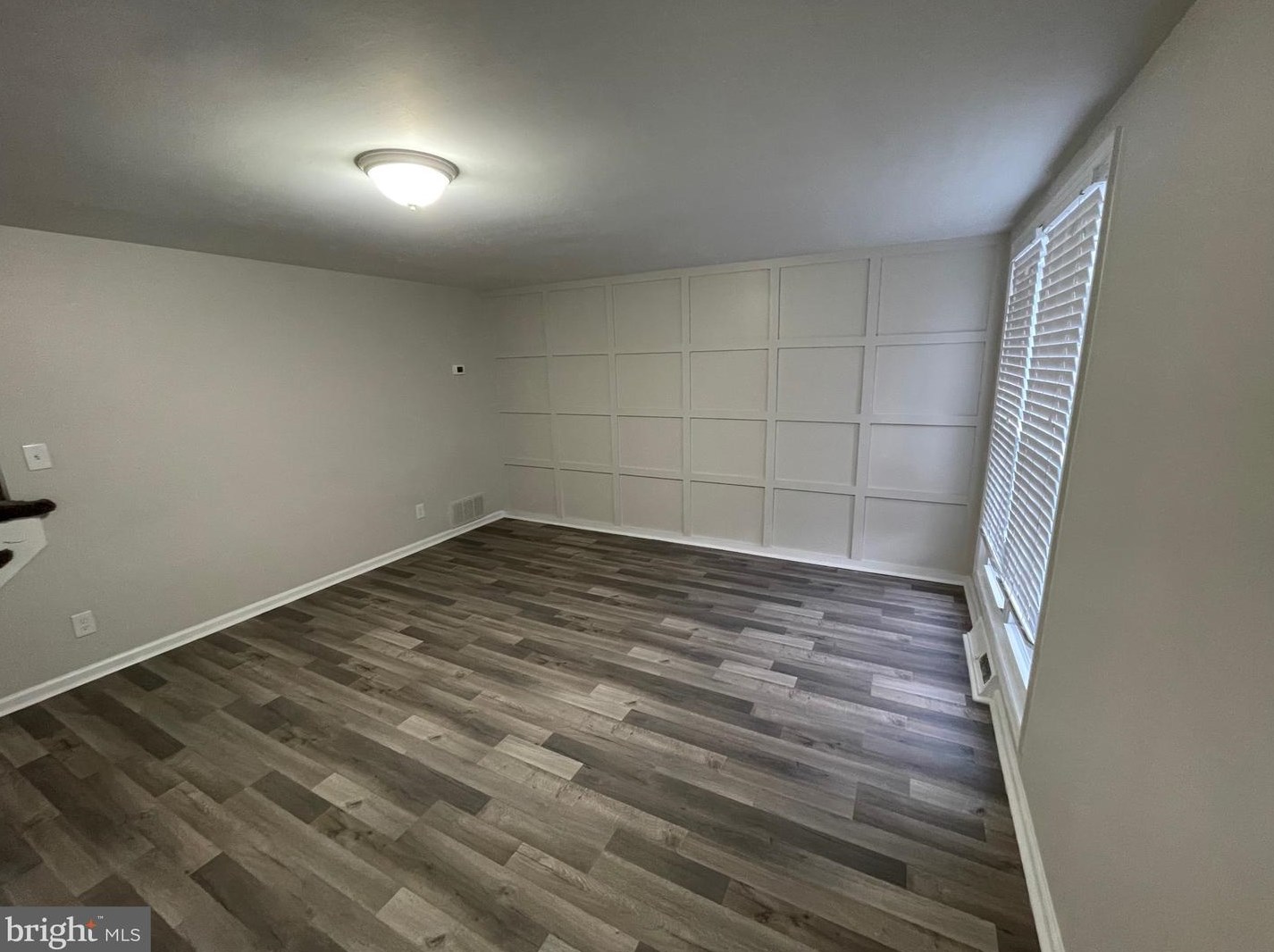 5806 Arizona Ave, Baltimore, MD 21206-3725