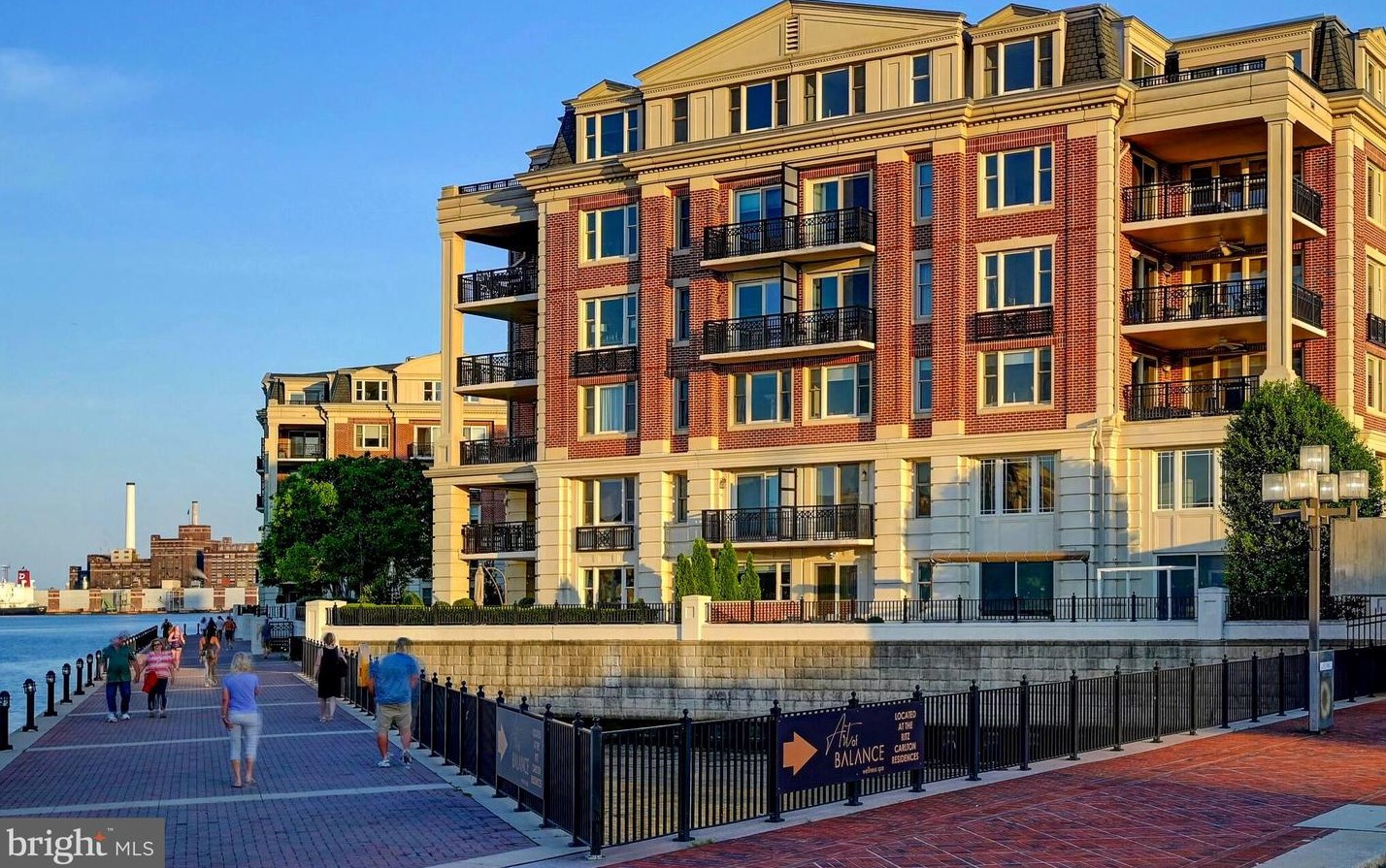 801 Key Hwy, Baltimore MD  21230-3976 exterior