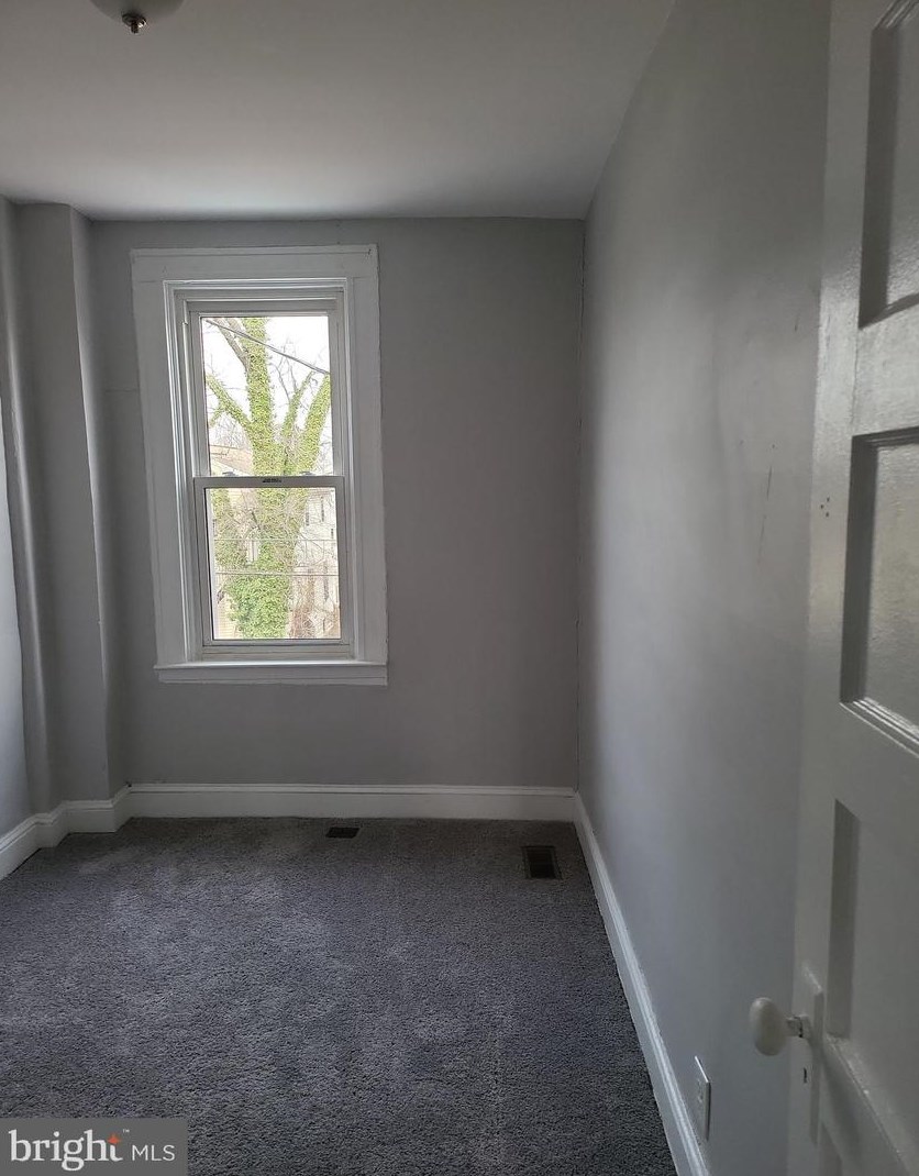 5251 Linden Heights Ave, Baltimore MD  21215-5015 exterior