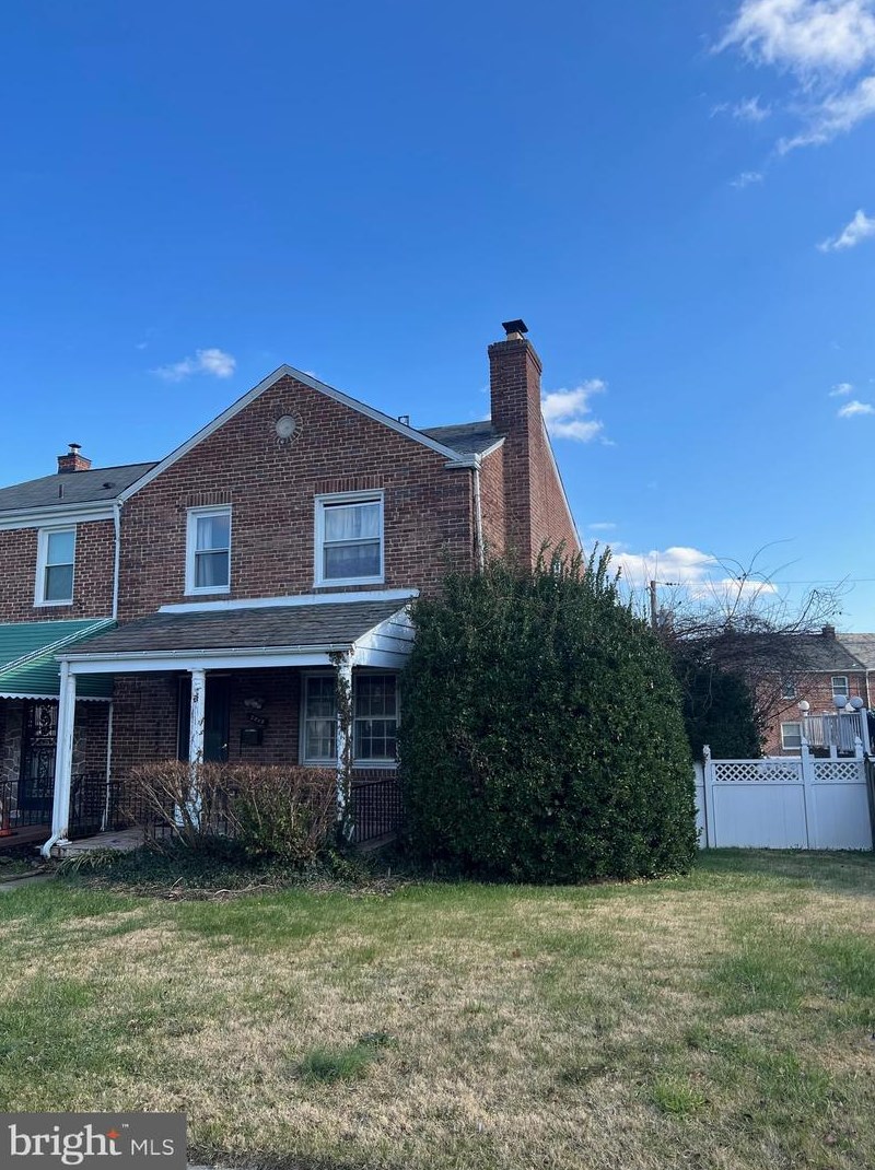 3815 Crestlyn Rd, Baltimore, MD 21218-2122