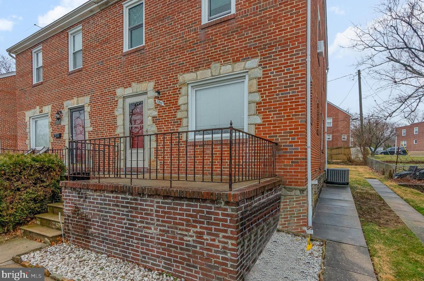 3705 Ridgecroft Rd, Baltimore, MD 21206-5024