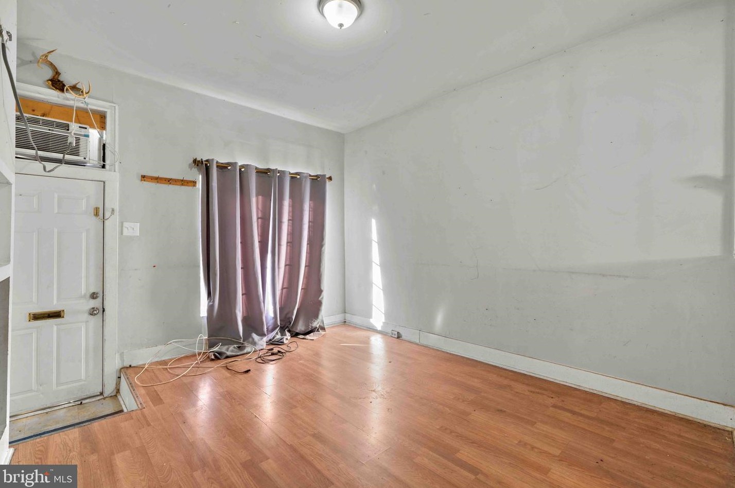 3232 Leverton Ave, Baltimore, MD 21224-2224