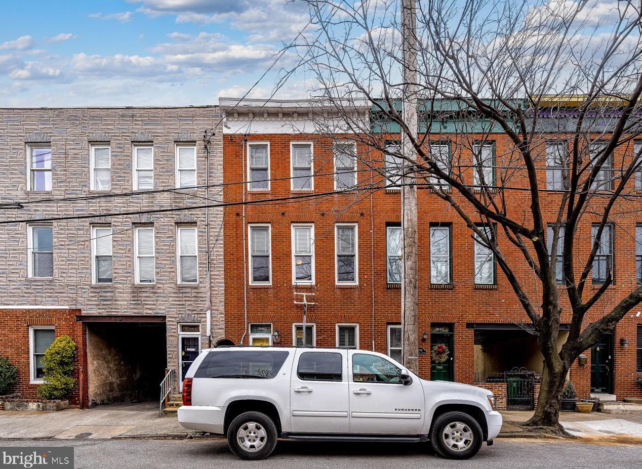 1153 E Riverside Ave, Baltimore, MD 21221