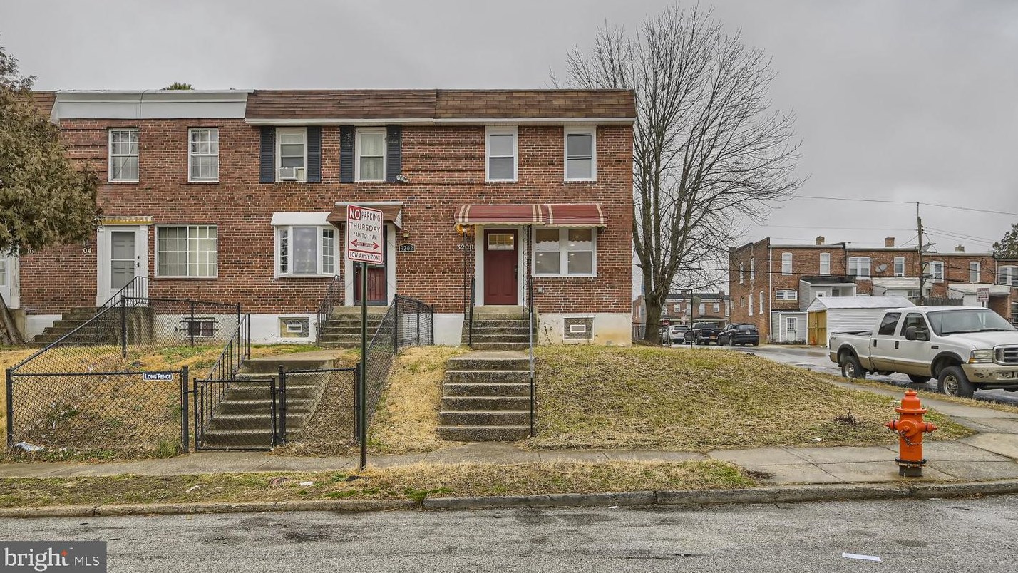 3200 Westmont Ave, Baltimore MD  21216-3833 exterior
