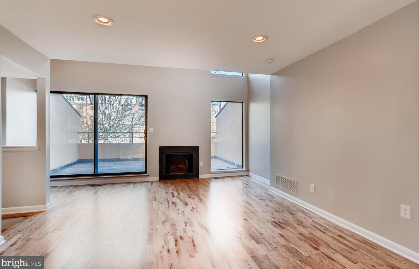 513 Hanover St, Baltimore MD  21201-2414 exterior