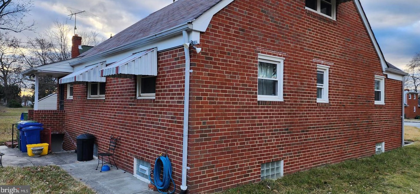5417 Biddison Ave, Baltimore, MD 21206-3555