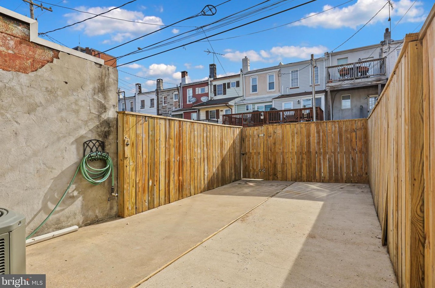 215 Bouldin St, Baltimore MD  21224-2316 exterior