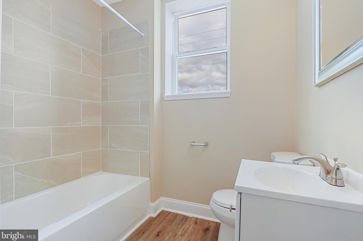 2045 Cliftwood Ave, Baltimore, MD 21213-1533