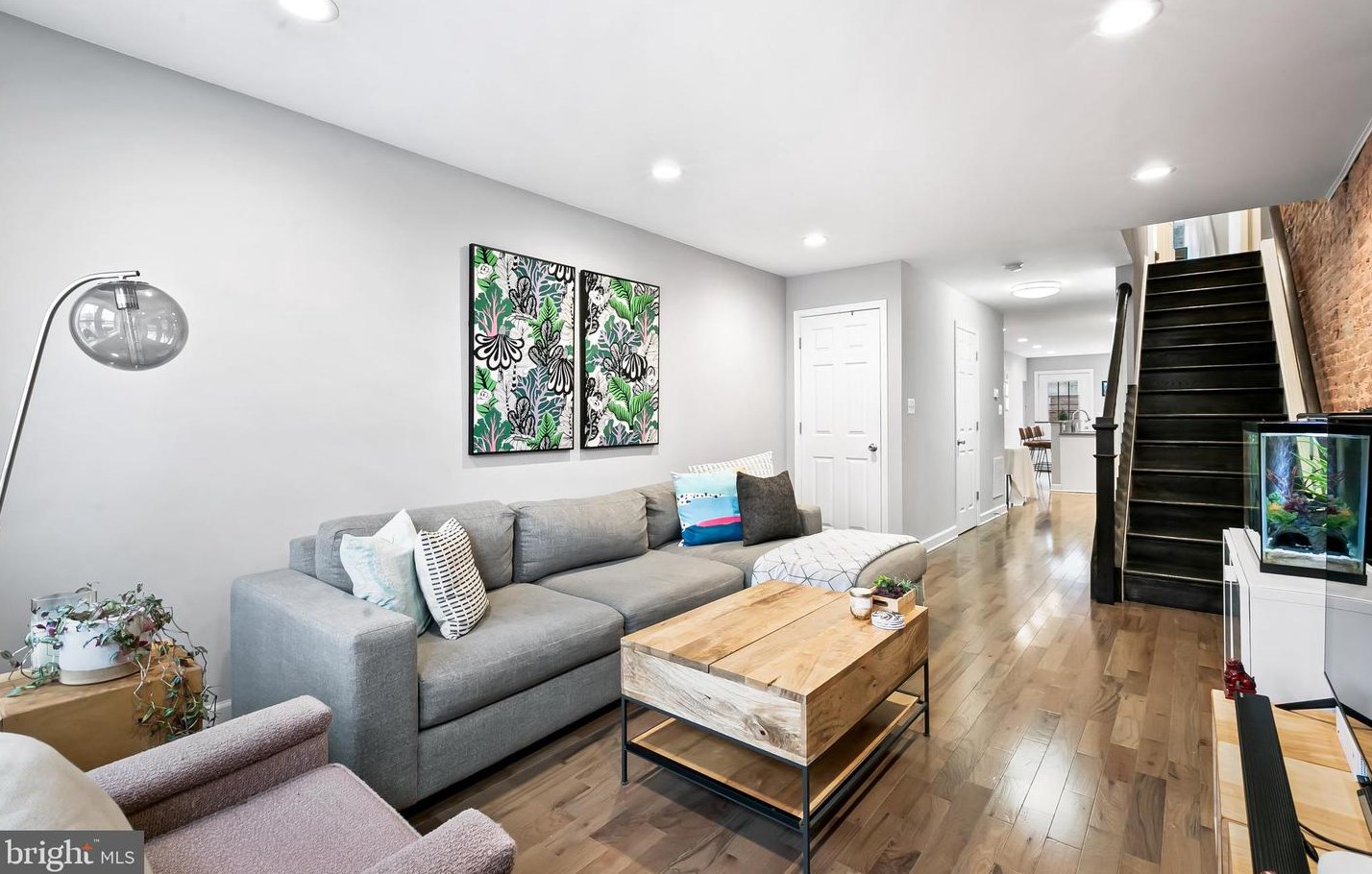 2305 Fairmount Ave, Baltimore MD  21224-1039 exterior