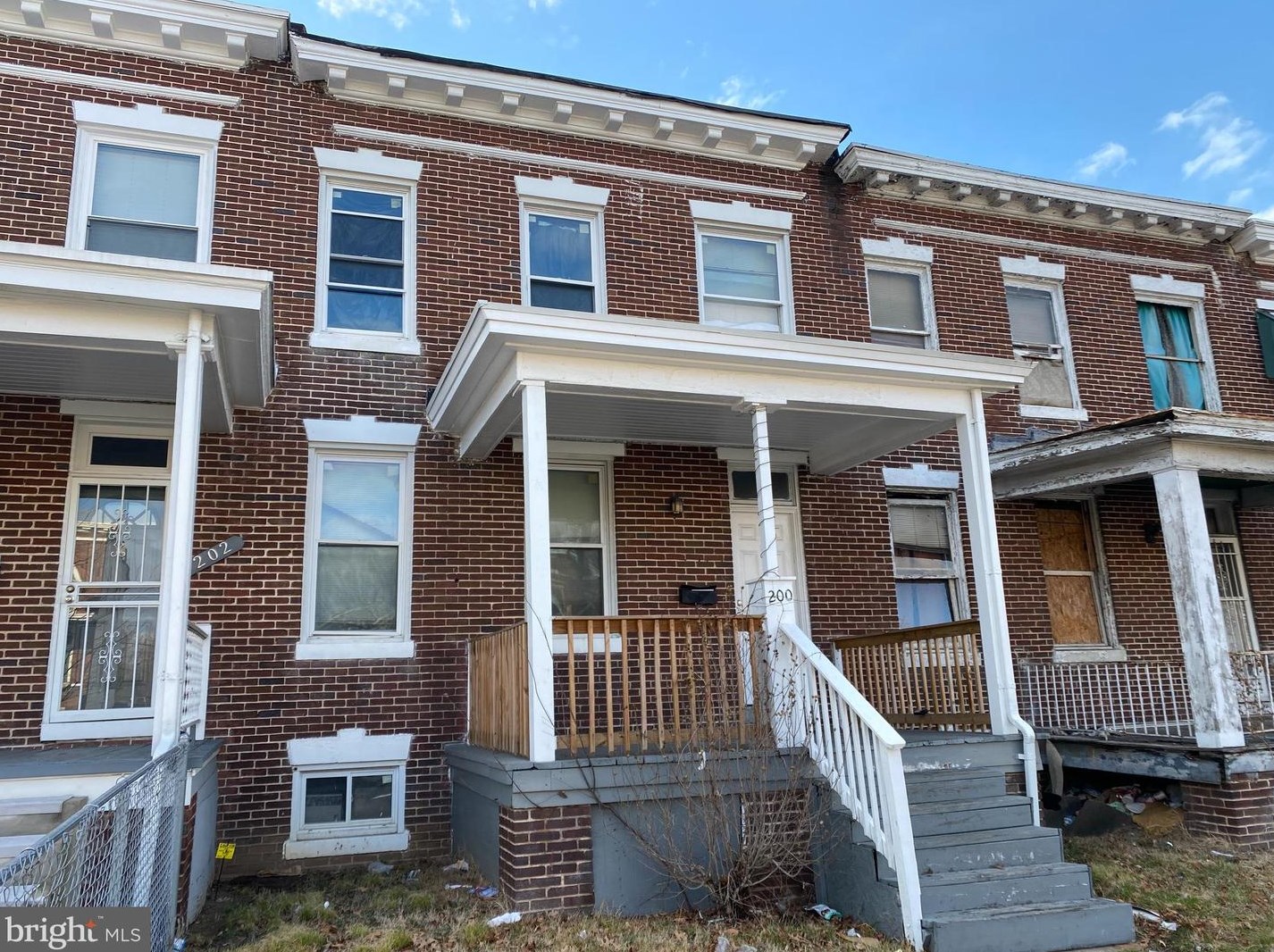 200 Hilton St, Baltimore MD  21229-3002 exterior