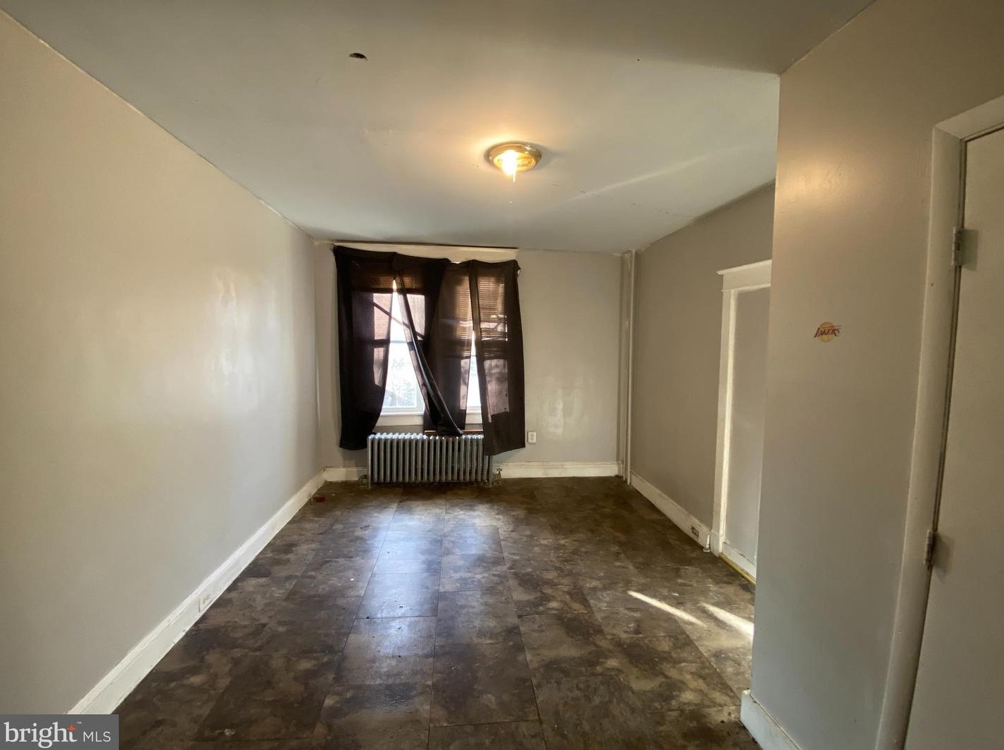 200 Hilton St, Baltimore MD  21229-3002 exterior