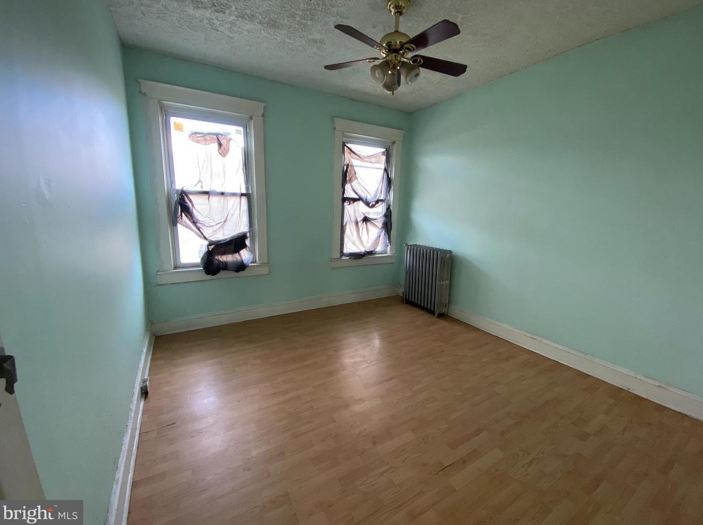 200 Hilton St, Baltimore MD  21229-3002 exterior