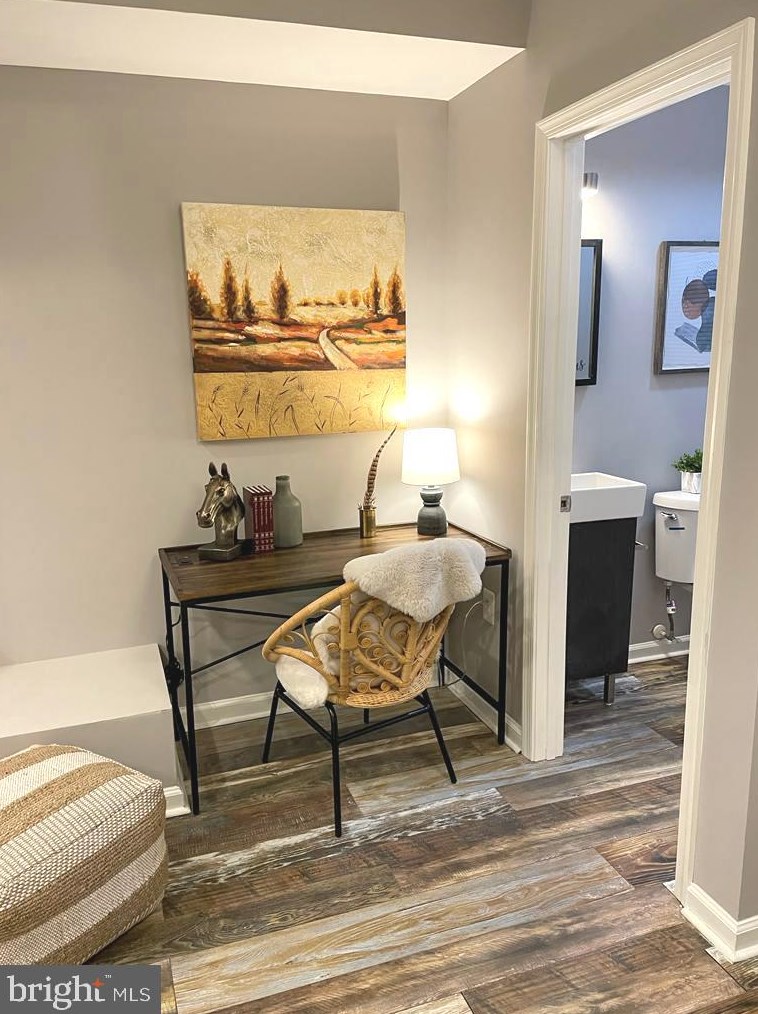 2457 Westport St, Baltimore MD  21230-3019 exterior