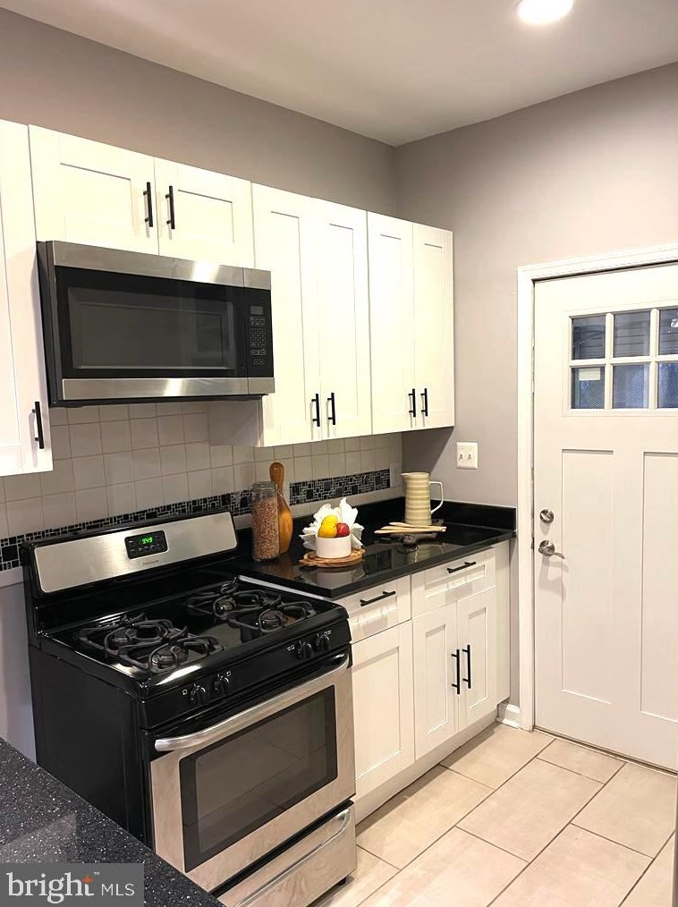 2457 Westport St, Baltimore MD  21230-3019 exterior