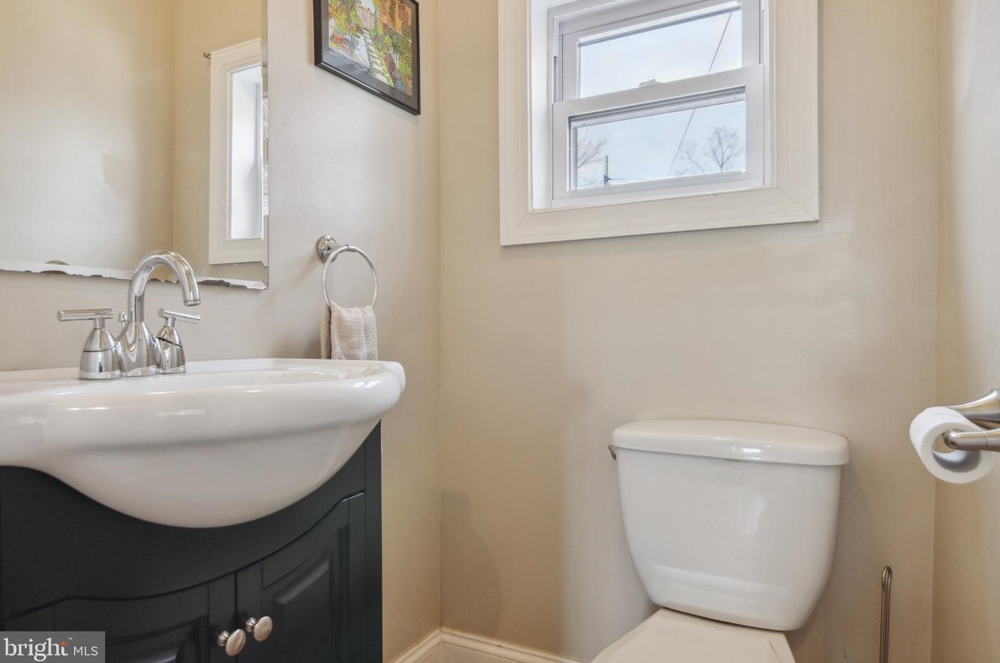 3330 Richmond Ave, Baltimore MD  21213-1145 exterior