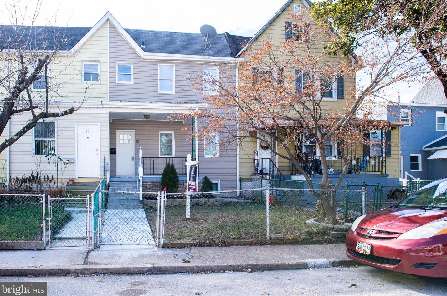 13 Talbott St, Baltimore, MD 21225-1725