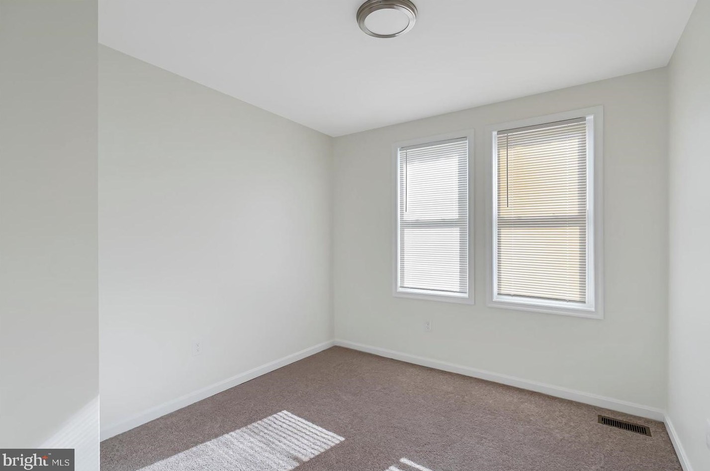 2405 Mosher St, Baltimore MD  21216-4511 exterior