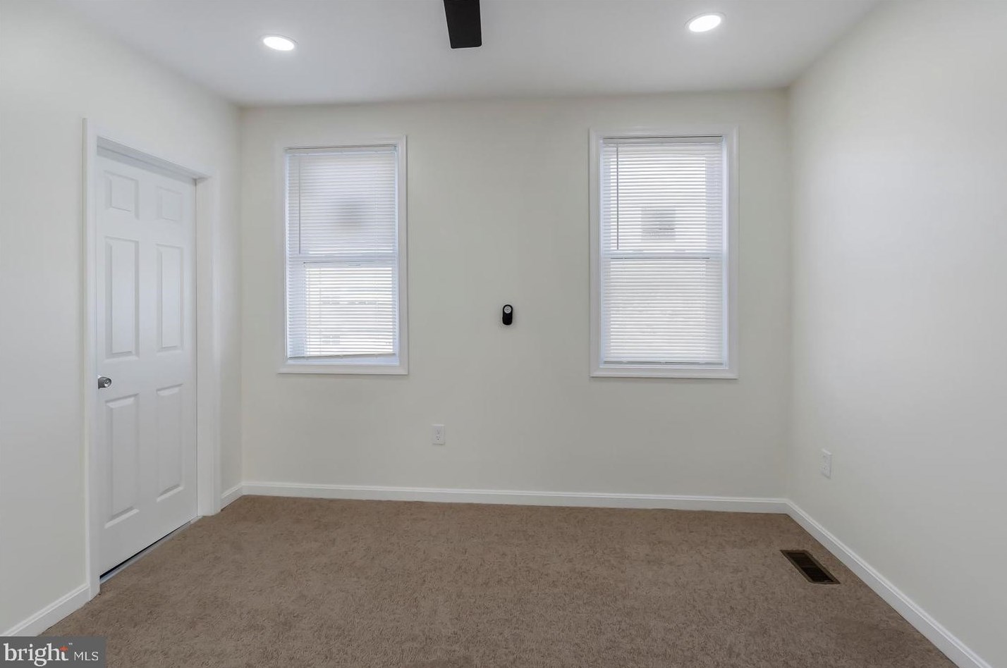 2405 Mosher St, Baltimore MD  21216-4511 exterior