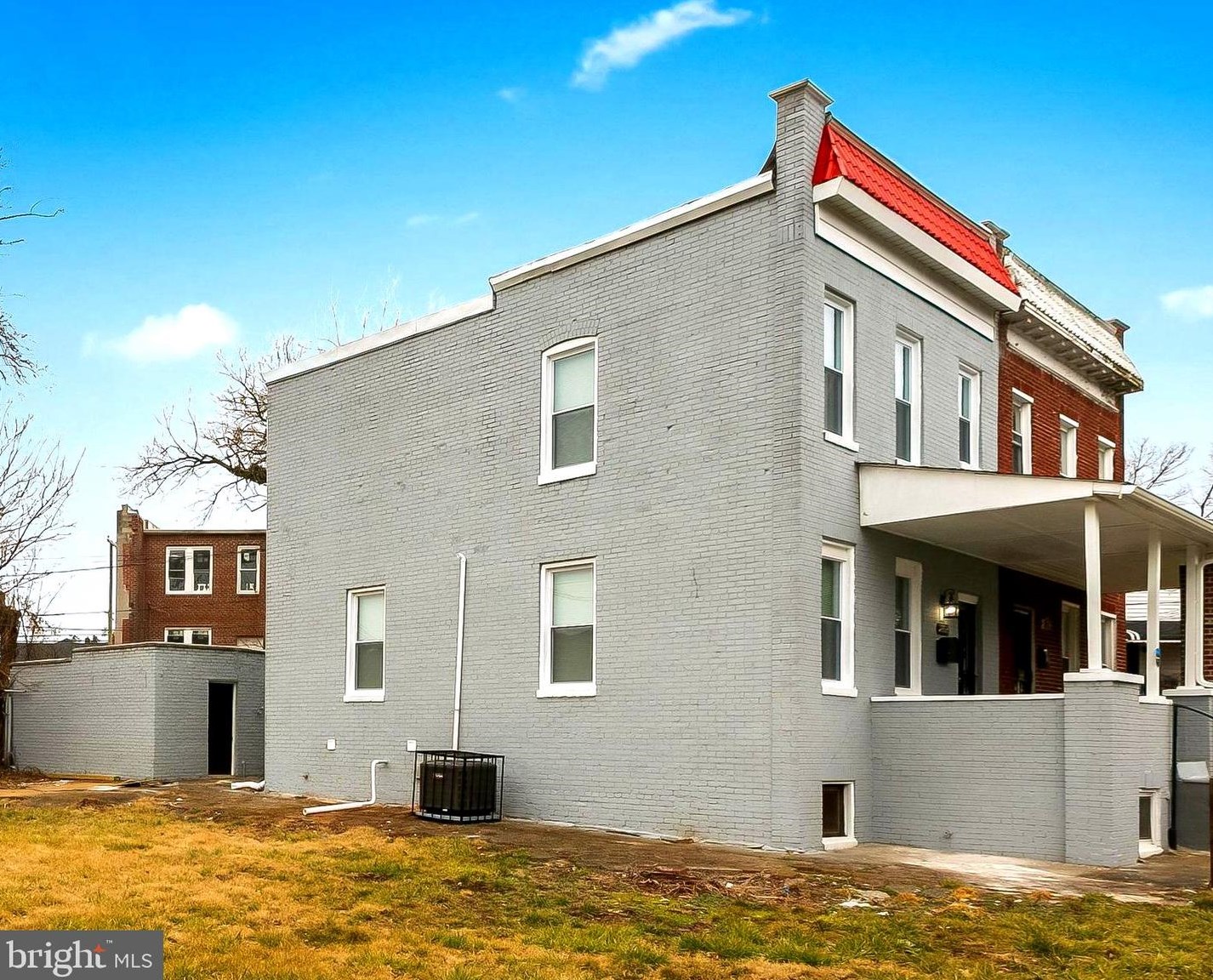 2802 Ridgewood Ave, Baltimore, MD 21215-6207