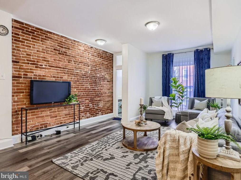 118 Luzerne Ave, Baltimore MD  21224-1147 exterior