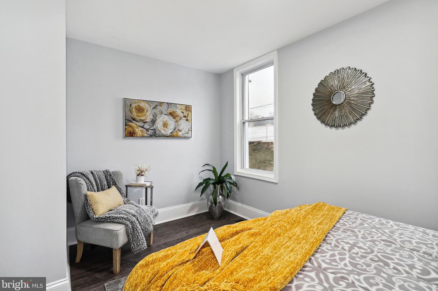 4015 Hickory Ave, Baltimore MD  21211-1742 exterior