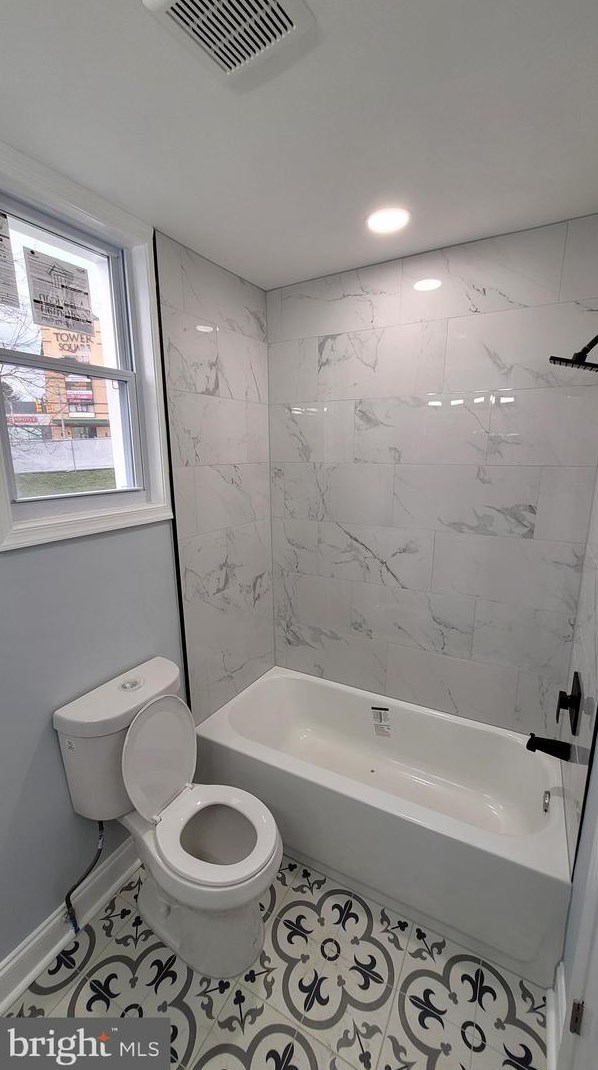 4015 Hickory Ave, Baltimore MD  21211-1742 exterior