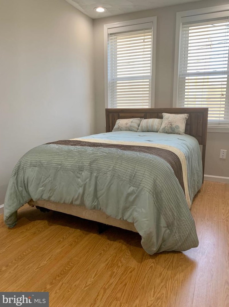 1506 Madison St, Baltimore MD  21205-1418 exterior