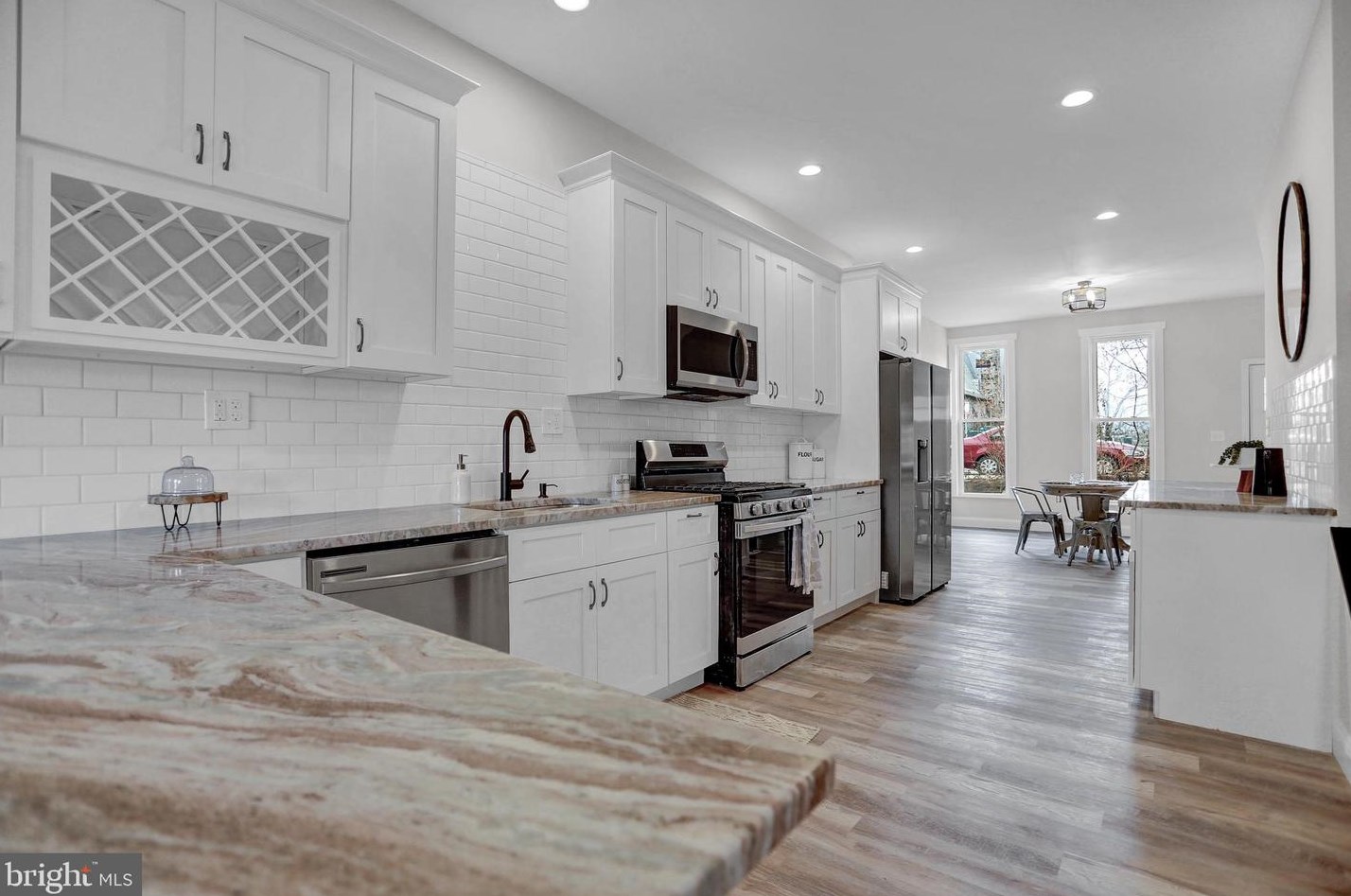 3913 Roland Ave, Baltimore MD  21211-2019 exterior